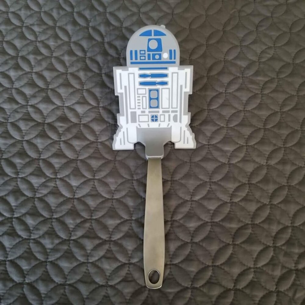 Star Wars Spatula R2-D2 Flexible Spatula Heat Resistant from Williams Sonoma